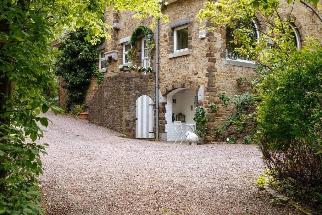 Gite De Charme Au Milieu Du Monde Namen Buitenkant foto